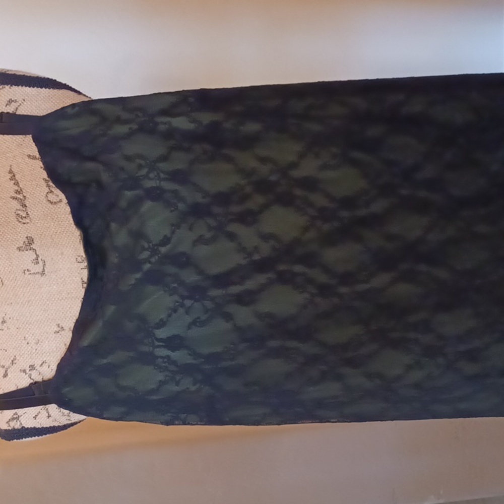 Hot Topic Black Lace Overlay Green Maxi Dress